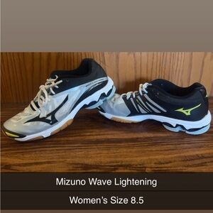 Mizuno Volleyball Wave Lightening Women's Shoes - Black, White, Gray
